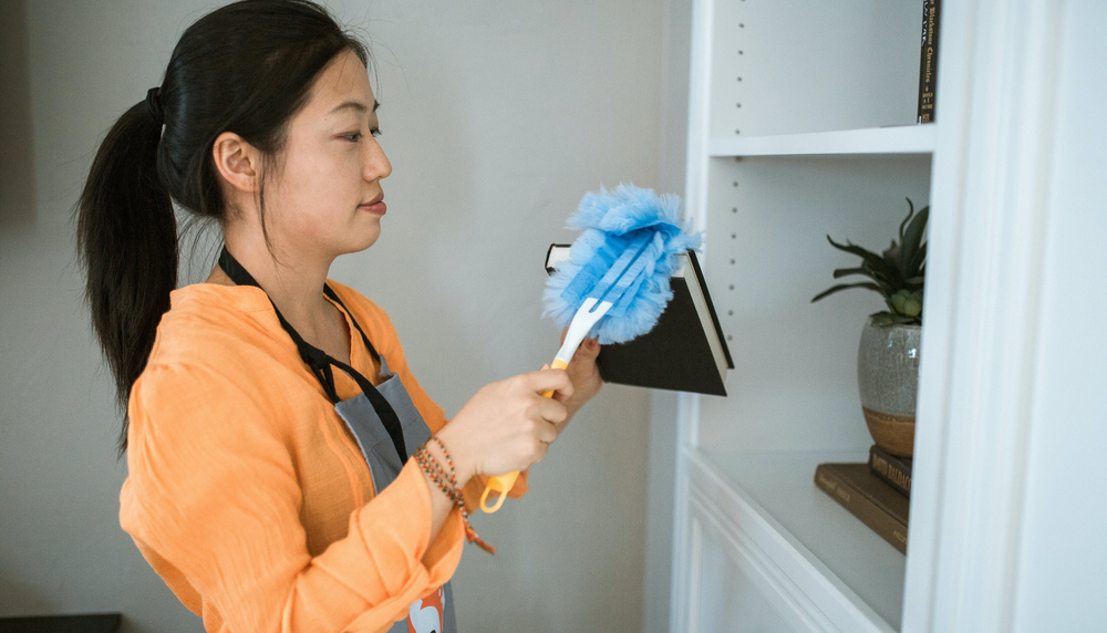 Hiring a Home Cleaning Service